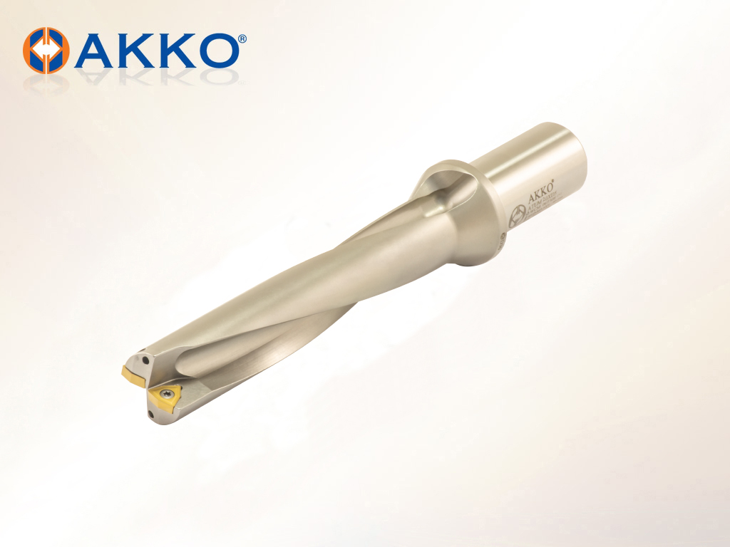 AKKO ATUM 30XD5 WCM. 06T308